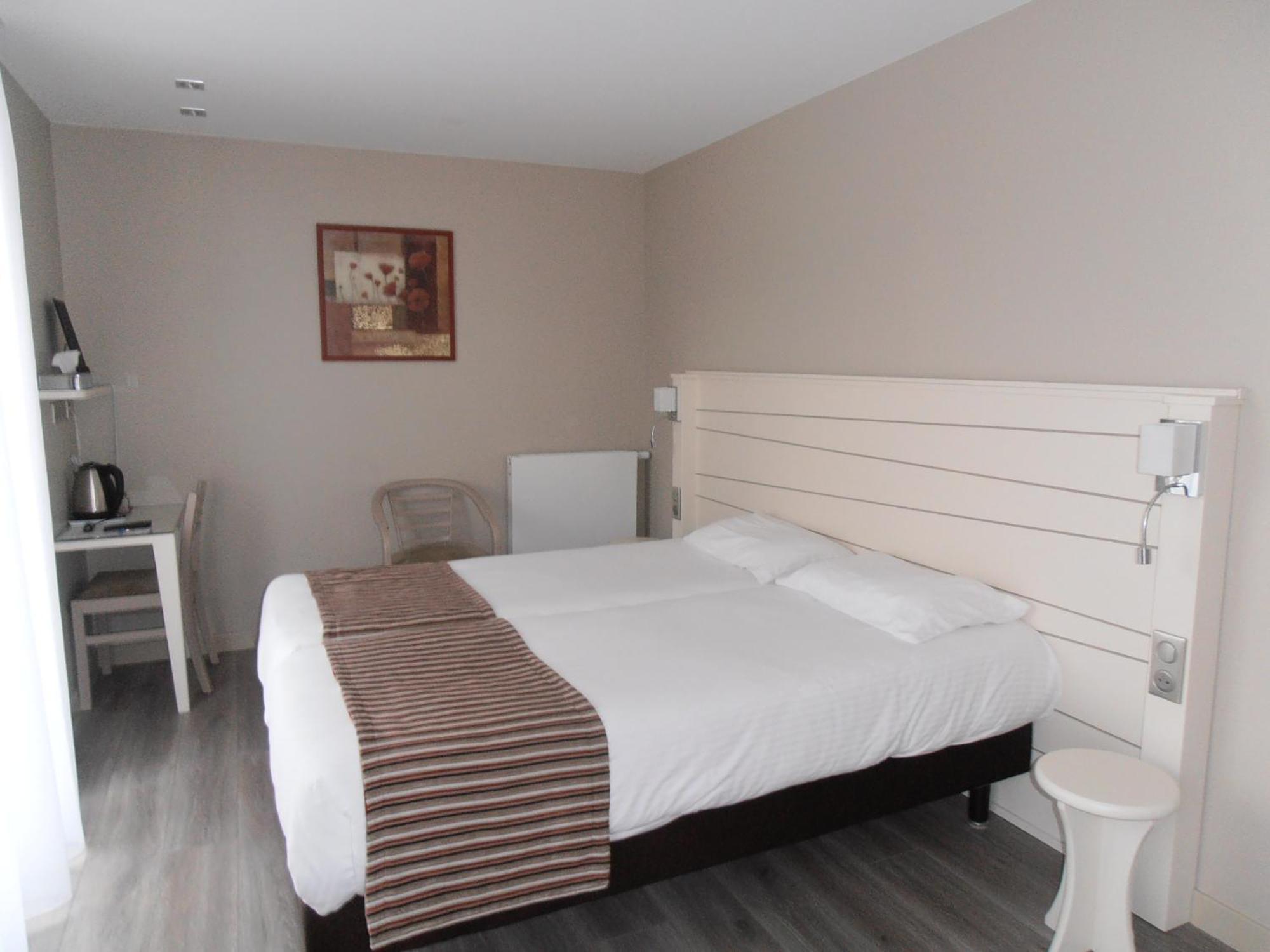 Hotel Valencia Hendaye Room photo